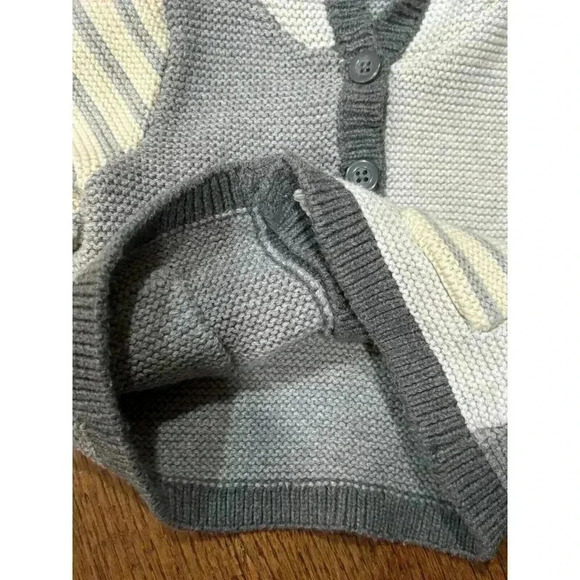 Lot Of 2 Baby Gap Sweaters 6-12 Months Neutral Gray Blue - Picture 10 of 13